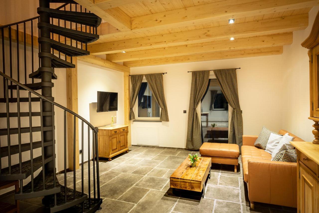 Alte Baeckerei Apartment Bescheid ภายนอก รูปภาพ