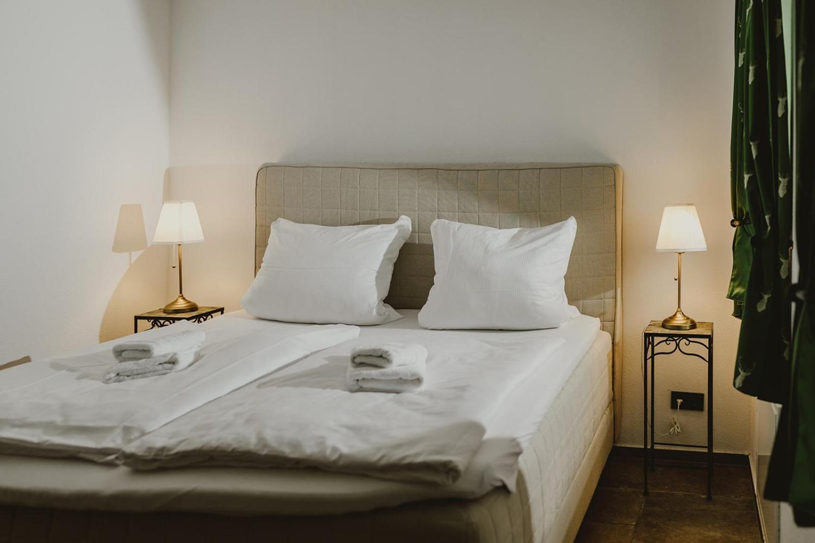 Alte Baeckerei Apartment Bescheid ภายนอก รูปภาพ