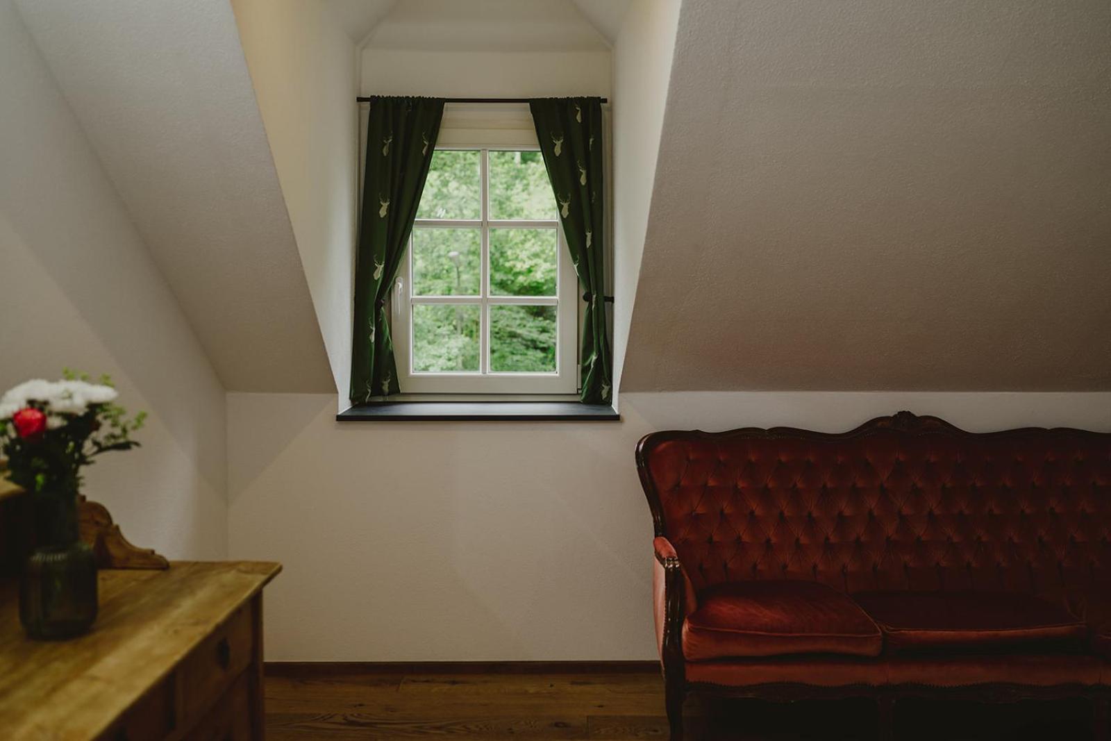 Alte Baeckerei Apartment Bescheid ภายนอก รูปภาพ