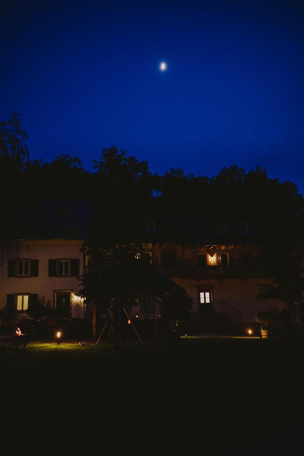 Alte Baeckerei Apartment Bescheid ภายนอก รูปภาพ
