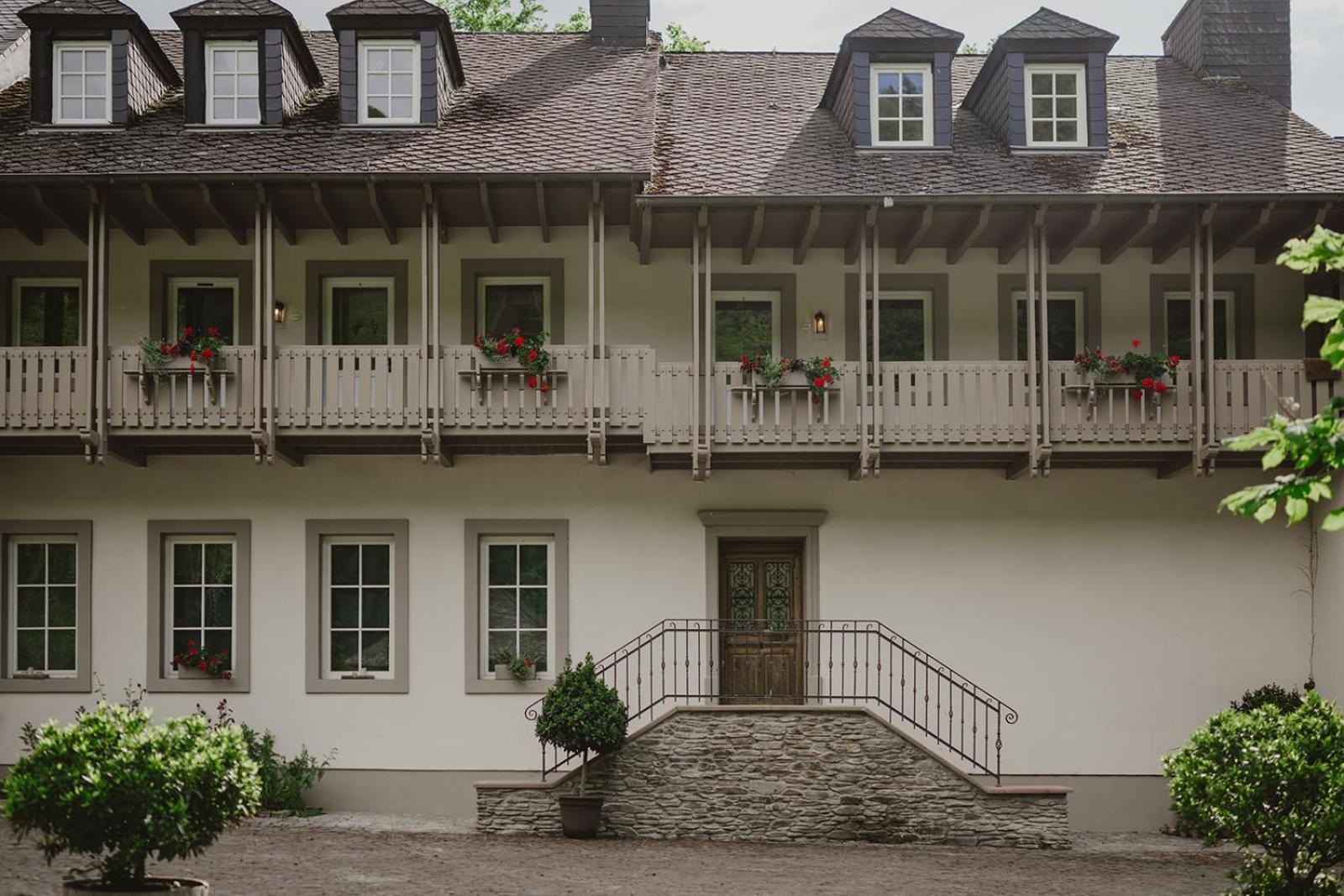Alte Baeckerei Apartment Bescheid ภายนอก รูปภาพ